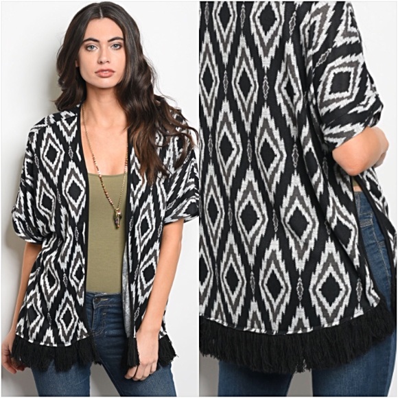 Sassy Work & Play Boho Fringe Cardigan SM - Picture 6 of 6